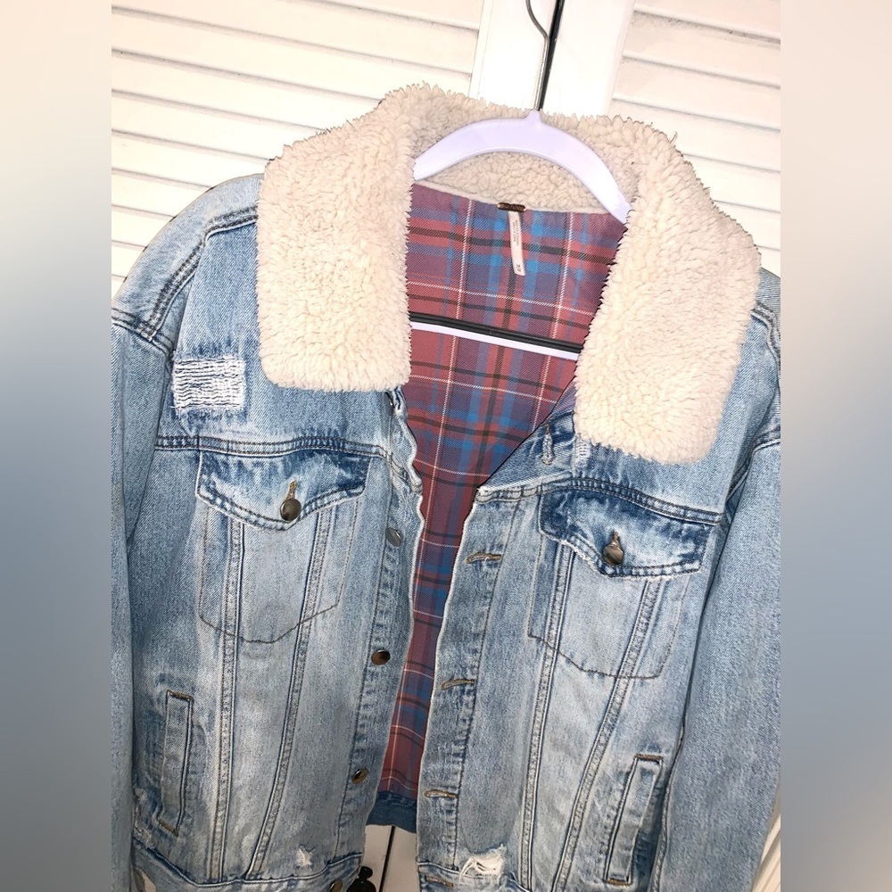 Free People Plaid Lined Denim Sherpa Collar Trucker Oversized Jacket Medium - Picture 5 of 9